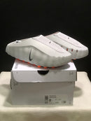 Nike Mind 001